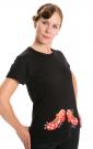T-SHIRT AVEC CHAUSSURES À POIS