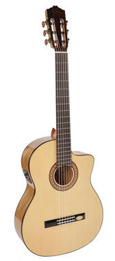 Salvador Cortez guitare flamenco Fishman pick-up
